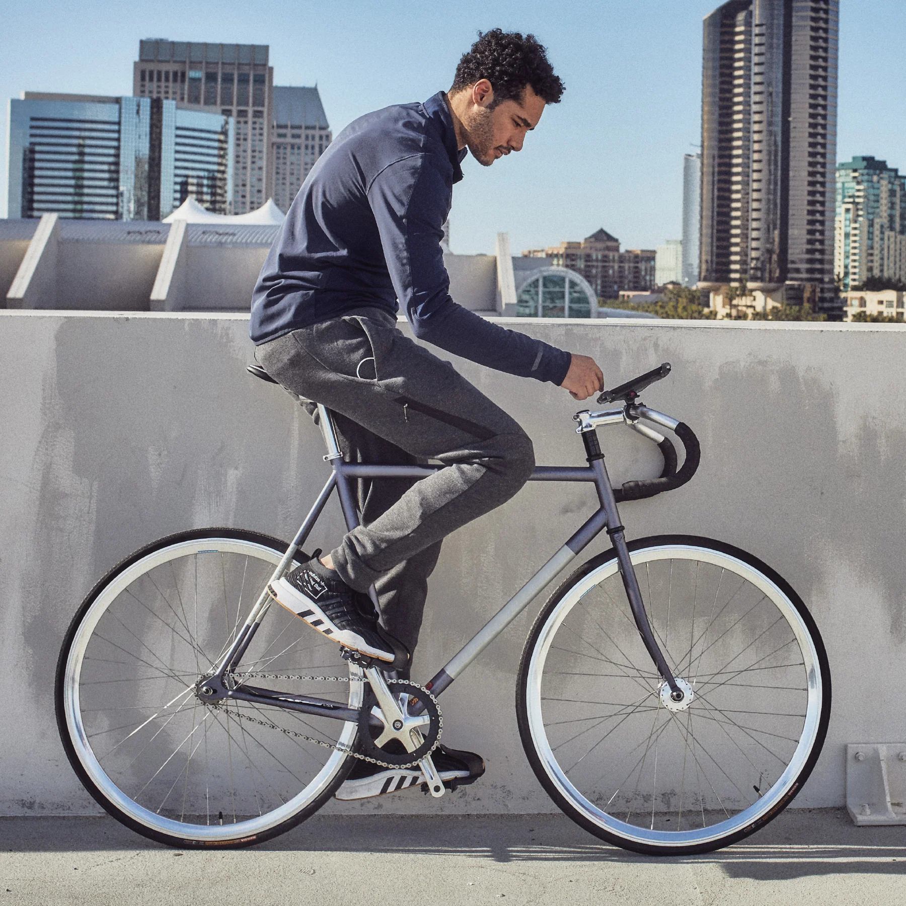 hl6002 Smartphone Holder For Bicycles Blk - Image 3